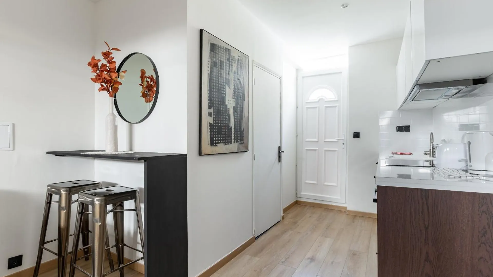 Batignolles Truffaut Charming Apartment 4P-1Br Paris 0*,  France